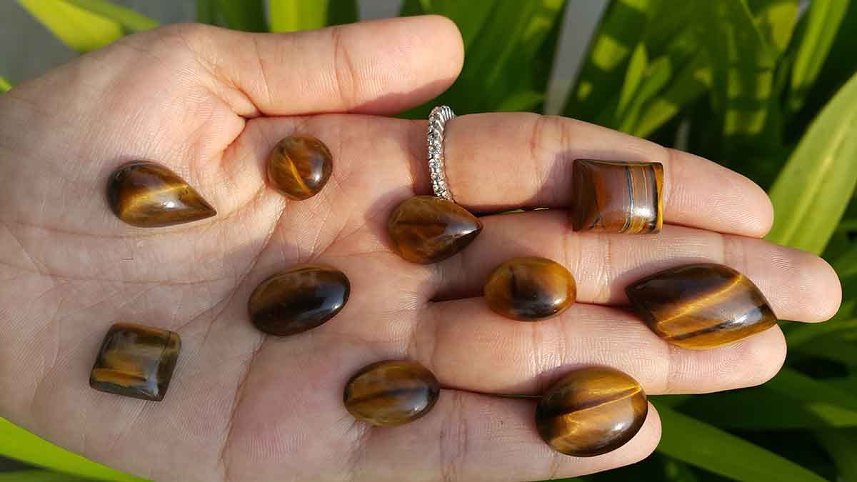 tigerauge kaufen und die goldene Energie des Schutzsteins fühlen