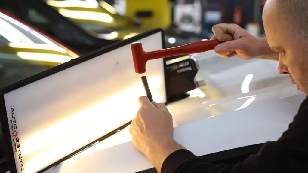 Warum Sie Ihr Auto folieren lassen mit Lackschutzfolie