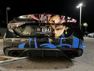 Anime on Car: Verpassen Sie Ihrem Itasha Car einen auffälligen neuen Look!